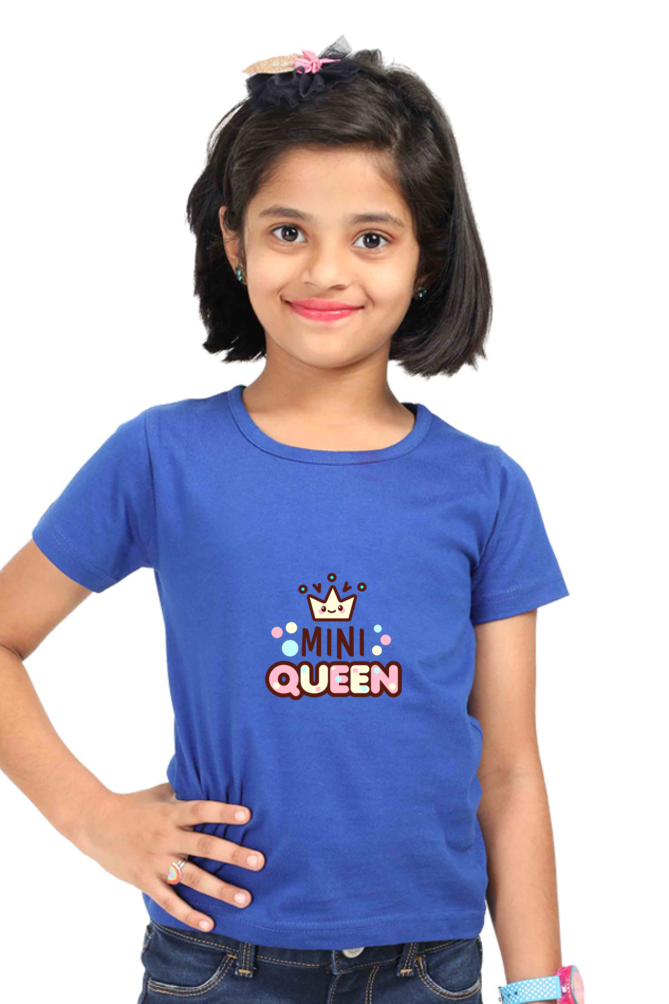 "Girl Round Neck Mini Queen Half Sleeves T-Shirt"